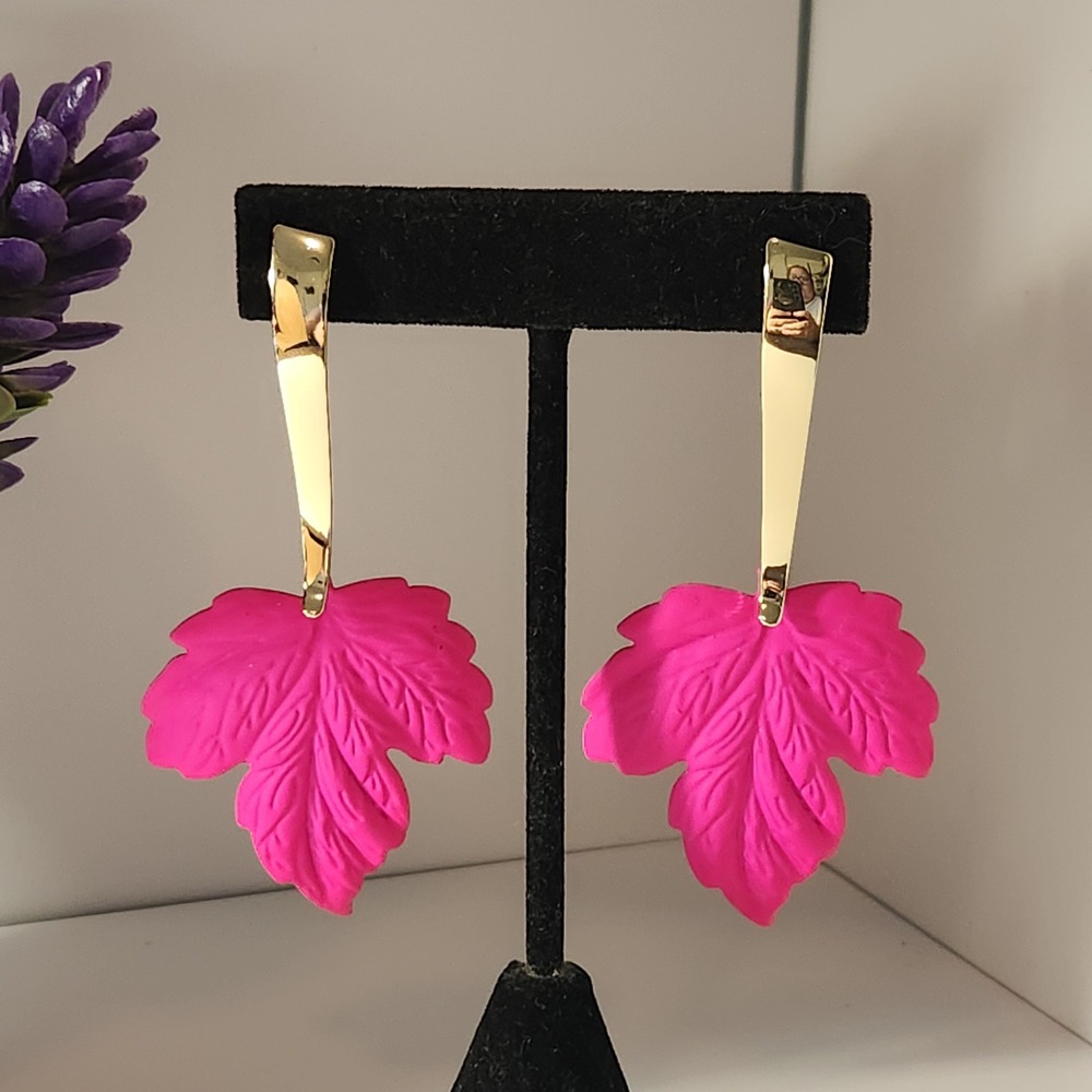 Hot Pink Leaf Statement Drop Earrings Gold Tone Botanical Nature Jewelry Neon